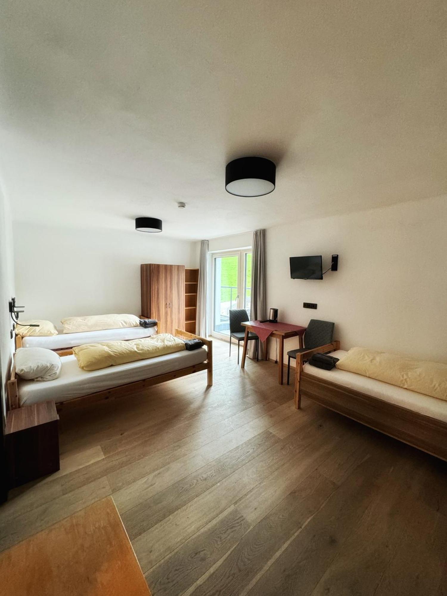 Skill Mountain Lodge - Ski Und Bike Hostel Im Sommer Mit Joker Card Saalbach-Hinterglemm Bagian luar foto
