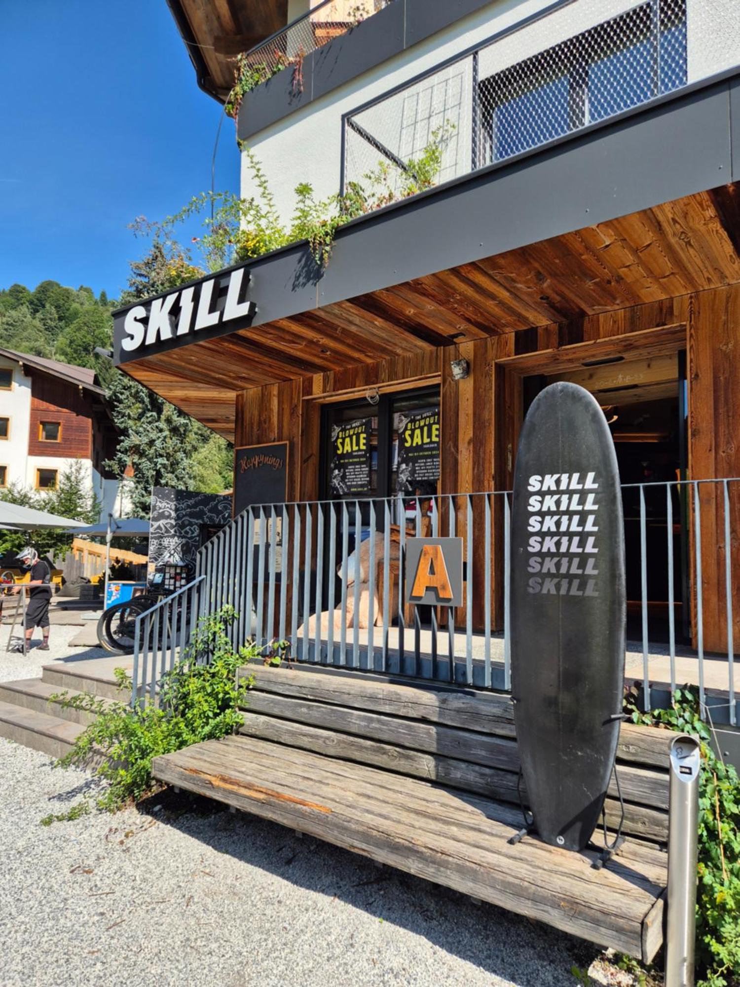 Skill Mountain Lodge - Ski Und Bike Hostel Im Sommer Mit Joker Card Saalbach-Hinterglemm Bagian luar foto